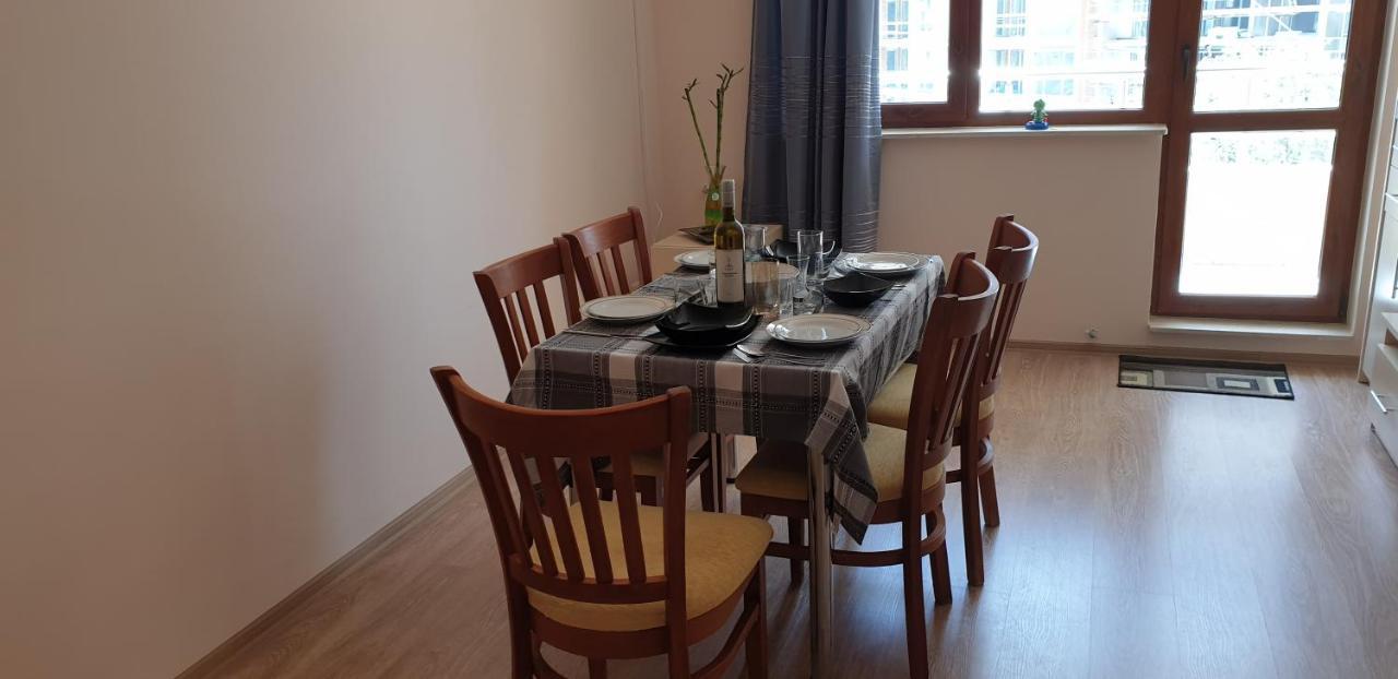 Family Holiday Apartments Breez 1 Βάρνα Εξωτερικό φωτογραφία