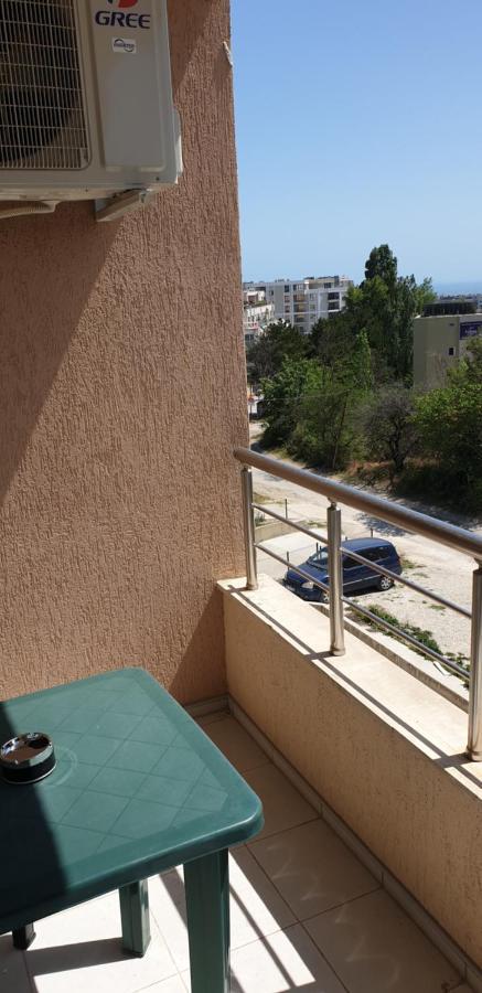 Family Holiday Apartments Breez 1 Βάρνα Εξωτερικό φωτογραφία