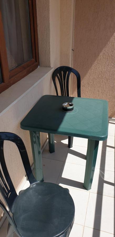 Family Holiday Apartments Breez 1 Βάρνα Εξωτερικό φωτογραφία